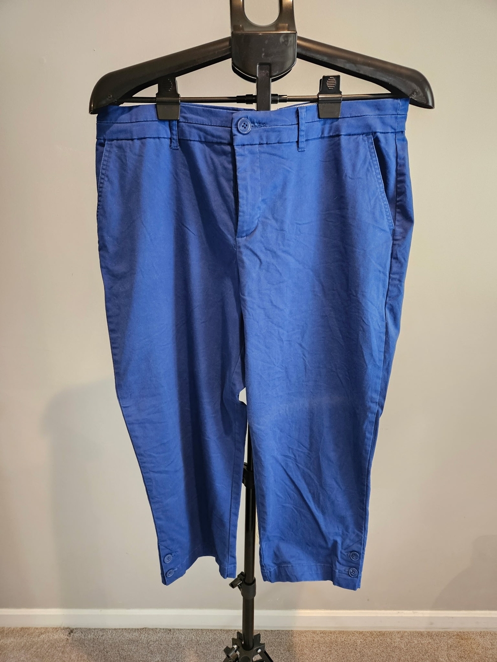 Women’s Royal Blue Capris - Classic Pull-On Style